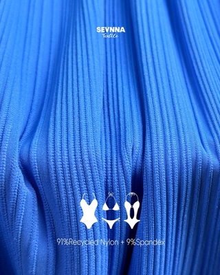 उच्च प्रदर्शन और फैशनेबल स्नान पोशाक के लिए नीले रंग के कपड़े