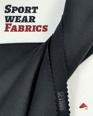 अच्छी सांस लेने की क्षमता स्ट्रेच लाइक्रा कपड़े सक्रिय वस्त्र और योग पैंट के लिए नमी विकिंग और उच्च लोच के साथ