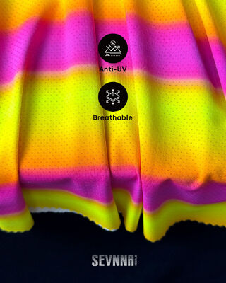 एंटी-ऑडर तकनीक और हाई-परफॉर्मेंस एक्टिववियर के लिए सांस लेने योग्य मेश के साथ 180GSM रनिंग फैब्रिक्स