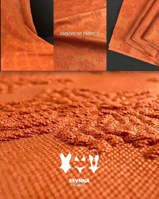 पर्यावरण के अनुकूल वस्त्रों के लिए 260 ग्राम वजन 132 सेमी चौड़ाई और मशीन धोने योग्य टिकाऊ पुनर्नवीनीकरण पॉलिएस्टर कपड़े