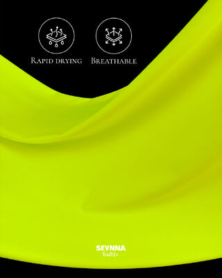 UPF 50+ सन प्रोटेक्शन, 4-वे स्ट्रेच और एथलेटिक वेयर के लिए एंटी-ओडर टेक्नोलॉजी के साथ हाई-परफॉर्मेंस रनिंग फैब्रिक