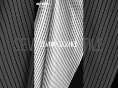 पुनर्नवीनीकरण नायलॉन फैब्रिक के लाभों की खोज करें: आपके व्यवसाय के लिए टिकाऊ और मजबूत